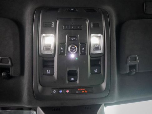 Used 2023 Cadillac Escalade V AWD/4WD image 25