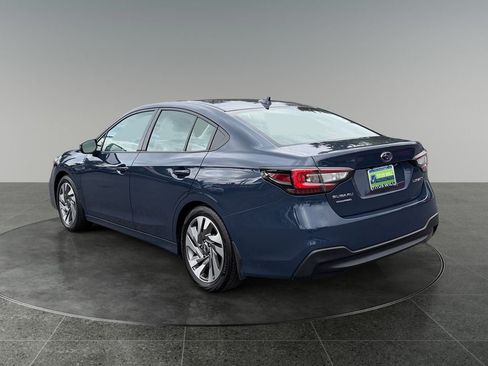 Used 2023 Subaru Legacy Limited AWD/4WD image 7