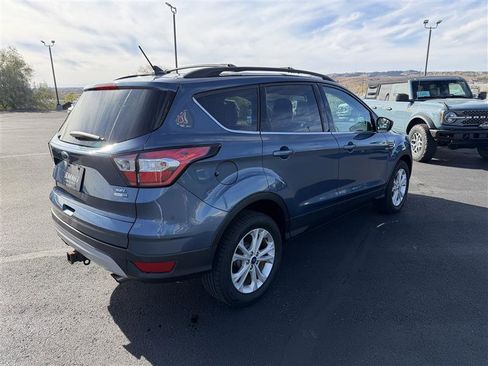 Used 2018 Ford Escape SEL image 7