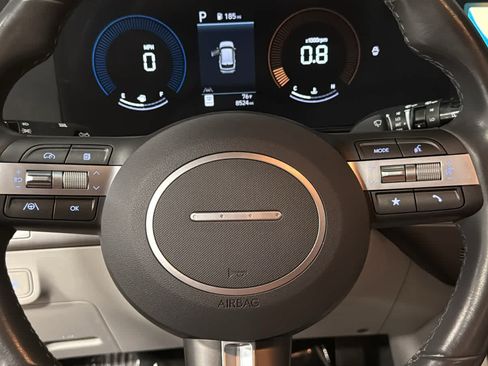 Used 2024 Hyundai Kona SEL FWD image 11