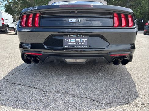Used 2019 Ford Mustang GT Premium w/ GT Performance Package RWD image 16