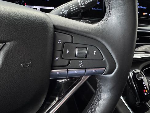 Used 2024 Cadillac Escalade Sport w/ LPO, ONYX Package AWD/4WD image 19