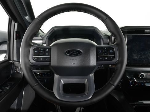 Used 2025 Ford F150 Lariat w/ Equipment Group 501A Mid image 17