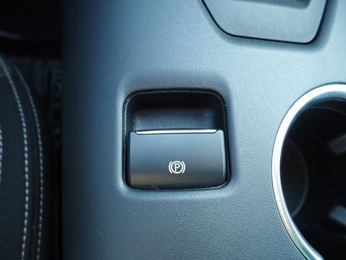 Used 2024 Ford Mustang Coupe image 26