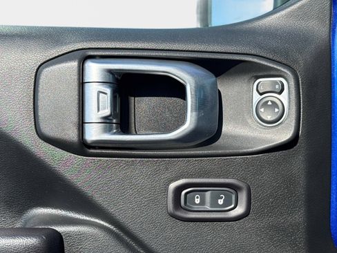Used 2018 Jeep Wrangler Unlimited Rubicon AWD/4WD image 20