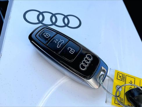 Used 2020 Audi Q8 Premium w/ Black Optic Package image 16