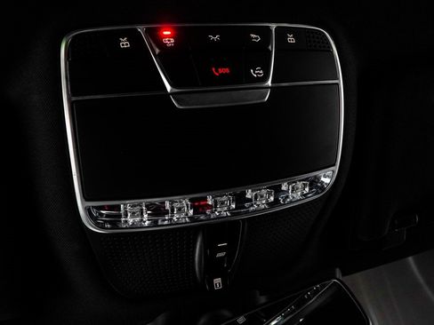 Used 2020 Mercedes-Benz S 560 S 560 image 34