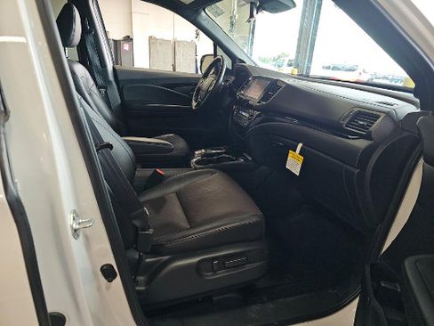 Used 2023 Honda Ridgeline Black Edition image 6
