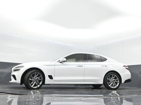 Used 2022 Genesis G70 2.0T image 33
