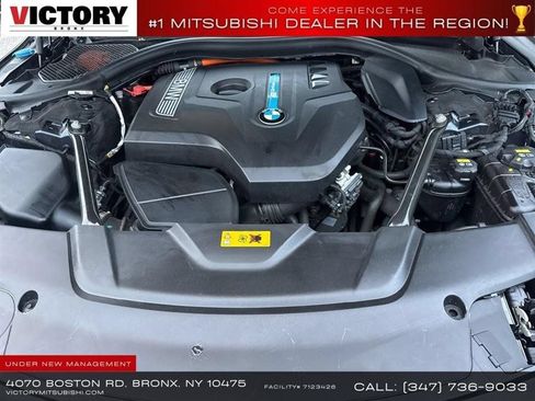 Used 2019 BMW 740e xDrive w/ Executive Package AWD/4WD image 33