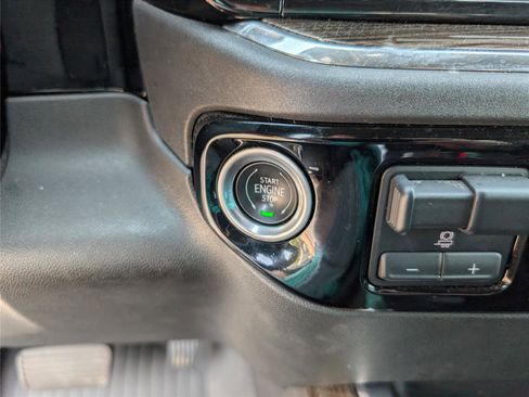 Used 2023 Chevrolet Silverado 1500 LT image 21