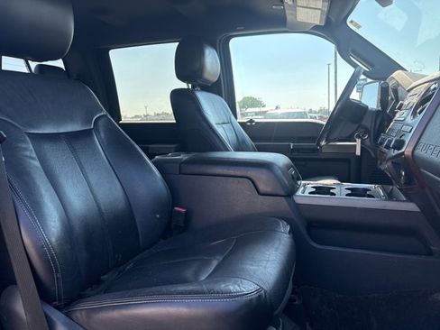 Used 2012 Ford F350 Lariat w/ Chrome Pkg image 9