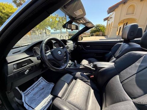 Used 2011 BMW M3 Convertible RWD image 30