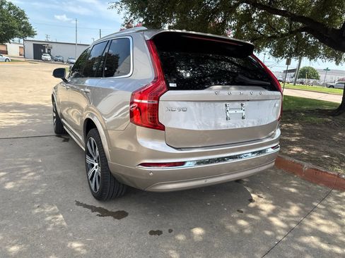 Used 2024 Volvo XC90 T8 Plus w/ Protection Package Premier AWD/4WD image 7