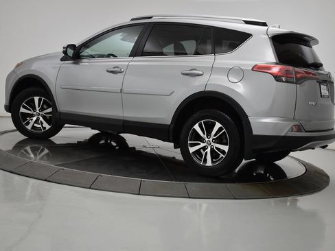 Used 2017 Toyota RAV4 XLE w/ Plus Extra Value Package FWD image 6
