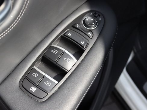 Certified 2025 INFINITI QX55 Luxe w/ Cargo Package image 13