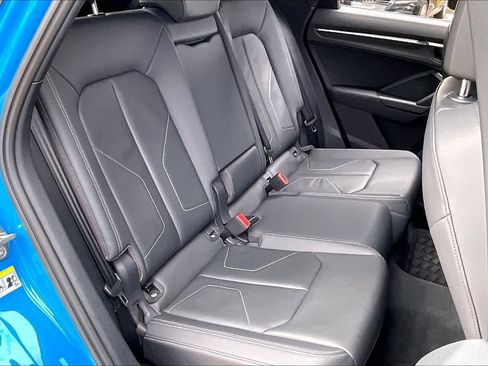 Used 2022 Audi Q3 2.0T Premium Plus image 18