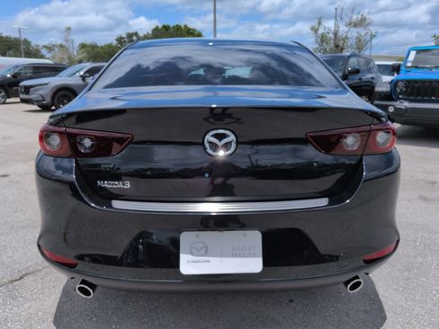 Used 2026 MAZDA MAZDA3 2.5 S Sedan w/ Preferred Pkg FWD image 6