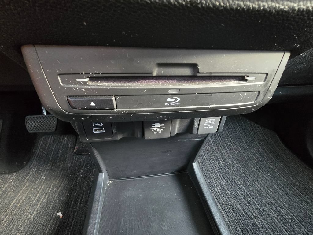 Used 2024 Honda Odyssey Touring image 36
