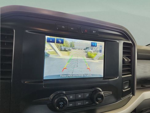 Certified 2021 Ford F150 XLT image 28