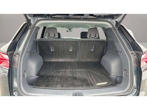 Used 2019 Chevrolet Blazer LT image 9