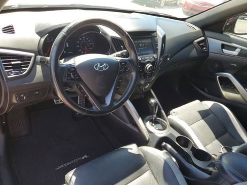Used 2016 Hyundai Veloster Turbo FWD image 10