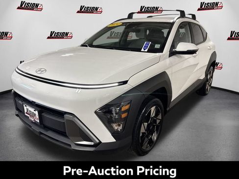 Certified 2024 Hyundai Kona SEL AWD/4WD image 1