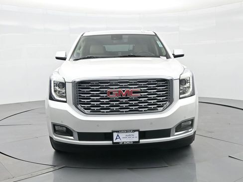 Used 2020 GMC Yukon XL Denali w/ Open Road Package image 3