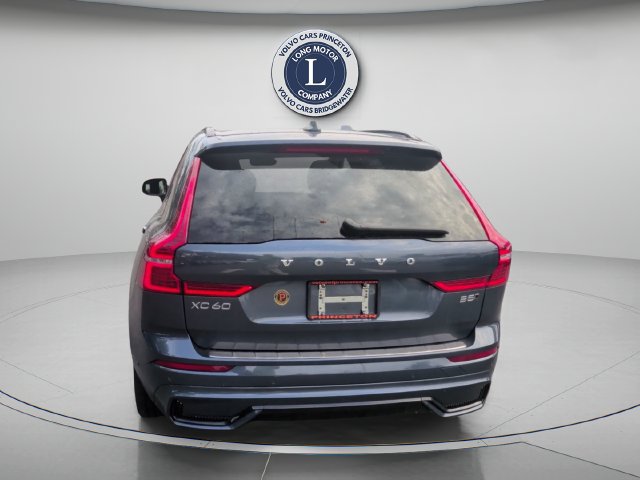 Used 2023 Volvo XC60 B5 Plus w/ Climate Package AWD/4WD image 6