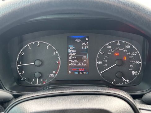 Used 2025 Toyota Corolla LE FWD image 29