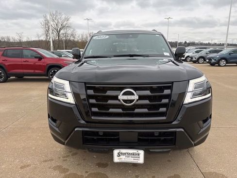 Used 2023 Nissan Armada SL w/ Midnight Edition Package image 8