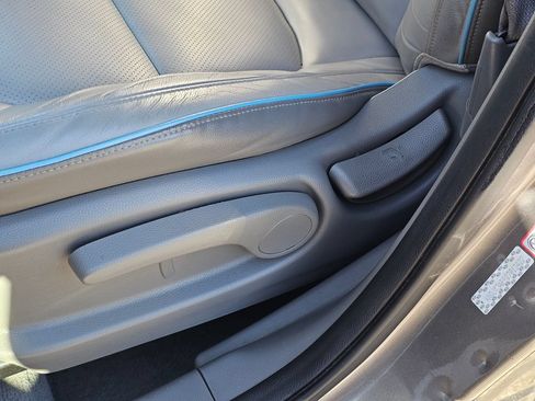 Used 2016 Kia Soul EV + w/ Paint Protection Film Package FWD image 32