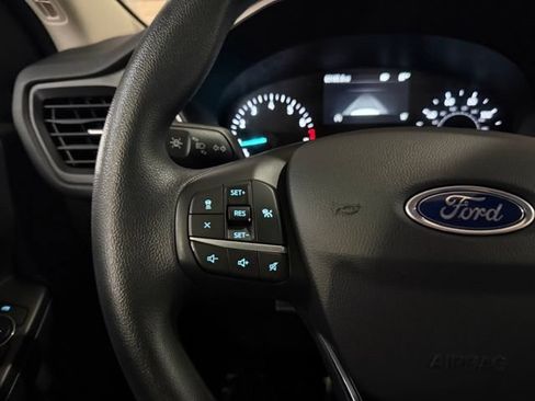 Used 2020 Ford Escape SE FWD image 14