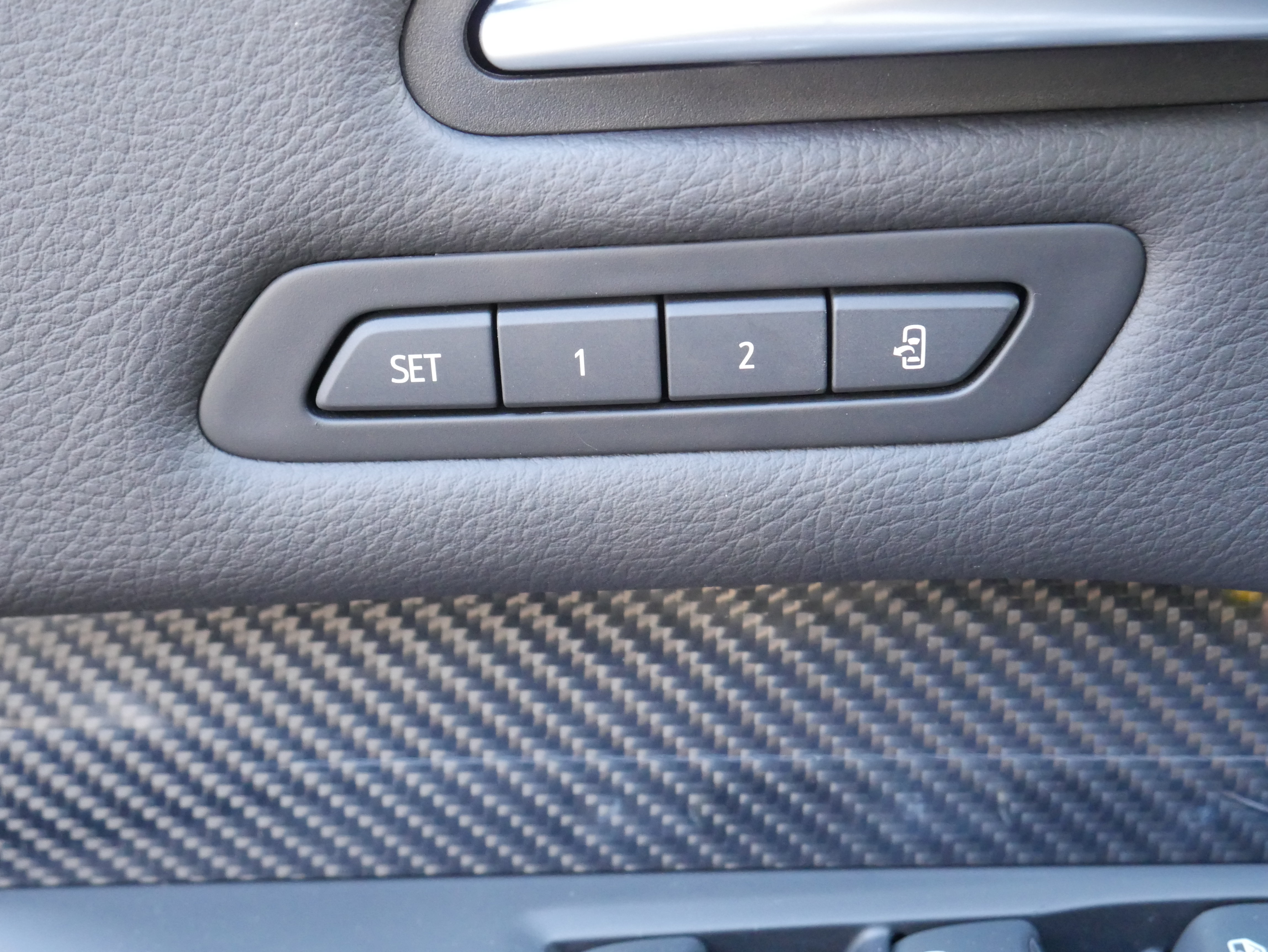 Used 2023 Cadillac XT4 Sport AWD/4WD image 31