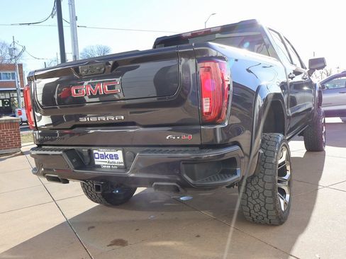 Used 2023 GMC Sierra 1500 AT4 w/ AT4 Premium Package image 8