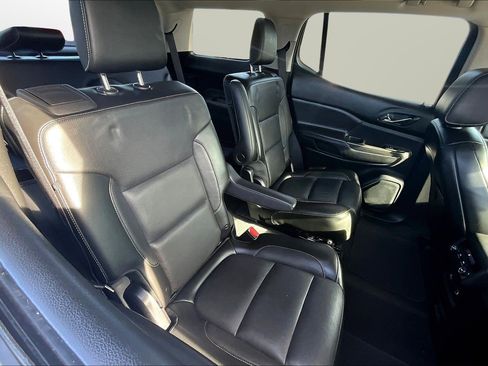 Used 2018 GMC Acadia SLT image 17