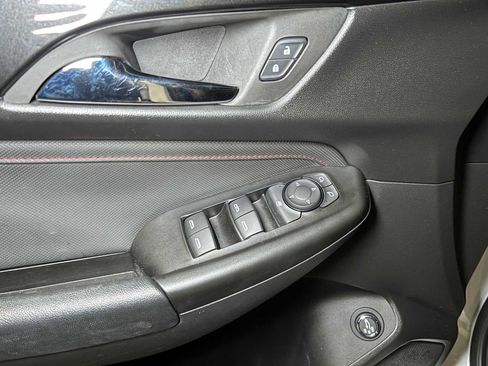 Used 2024 Chevrolet TrailBlazer RS w/ Convenience Package image 21