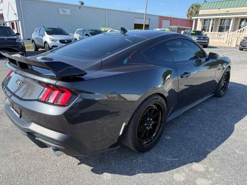 Used 2024 Ford Mustang GT Premium RWD image 5