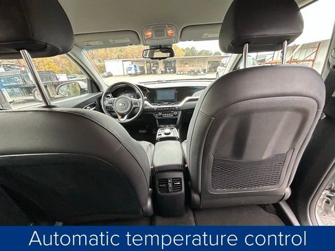 Used 2020 Kia Niro EX w/ Cold Weather Package image 21