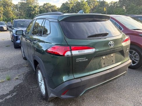 Certified 2023 Toyota Corolla Cross LE AWD/4WD image 5