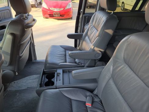Used 2007 Honda Odyssey Touring image 12