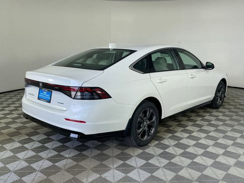 New 2026 Honda Accord EX-L image 9