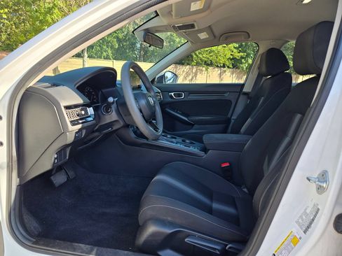 Certified 2023 Honda Civic LX image 9