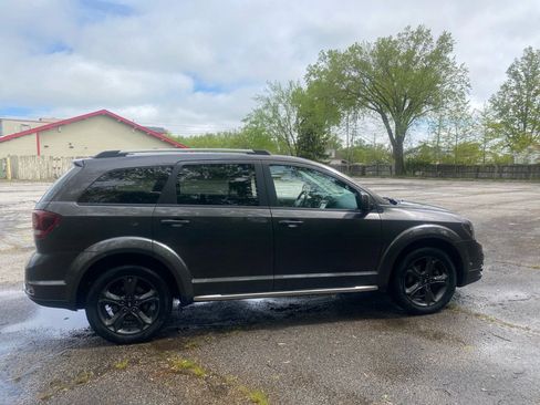 Used 2018 Dodge Journey Crossroad AWD/4WD image 6