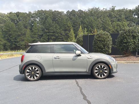 Used 2023 MINI Cooper SE FWD image 5