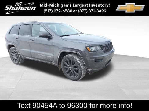 Used 2018 Jeep Grand Cherokee Altitude image 1