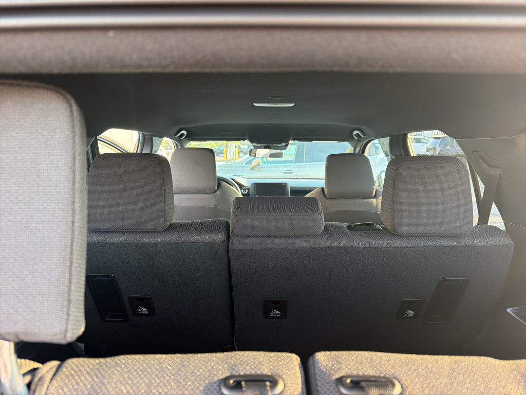 Used 2026 Toyota 4Runner SR5 AWD/4WD image 12