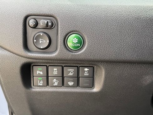 Certified 2026 Honda Ridgeline Black Edition image 30