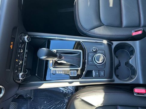 New 2025 MAZDA CX-5 Carbon Edition image 17
