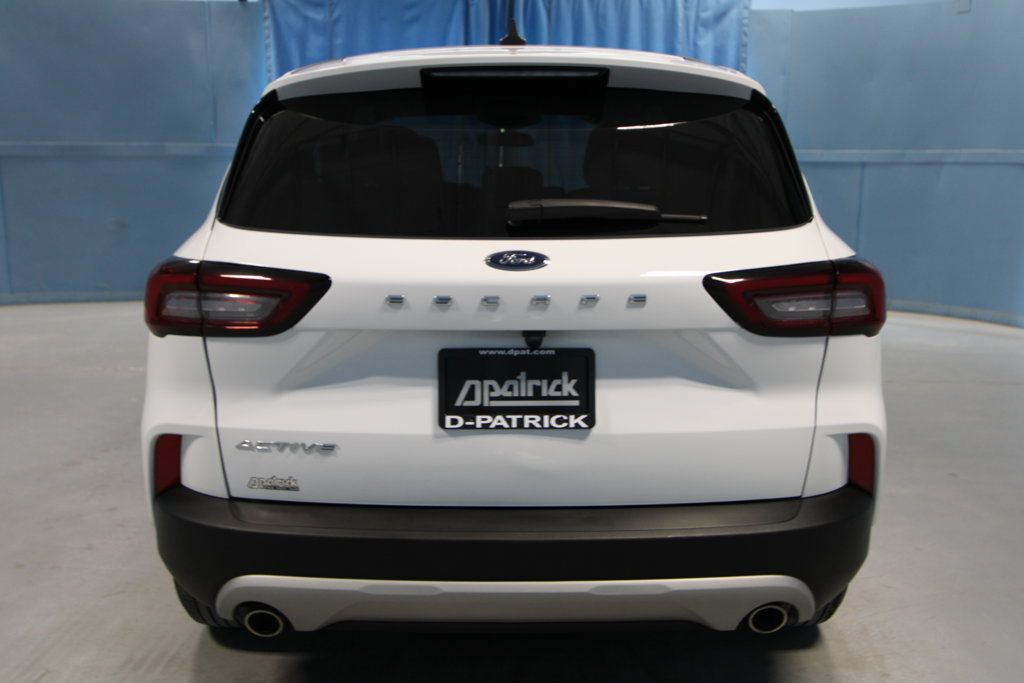 Used 2025 Ford Escape Active FWD image 27